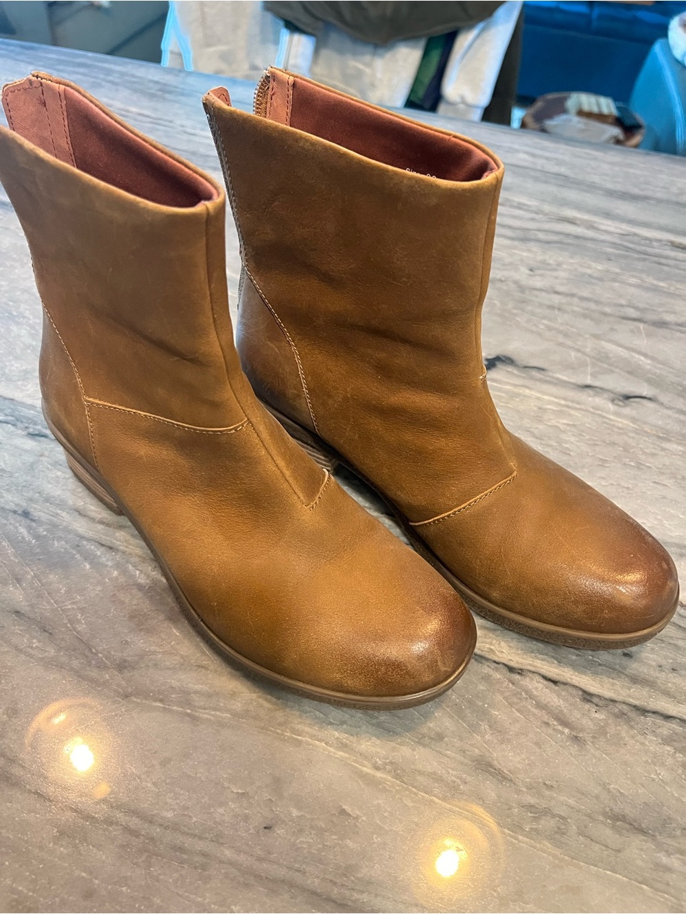 Dansko Women's Brianne Waterproof Leather Ankle Boots Tan Burnished Size 39 NWOB